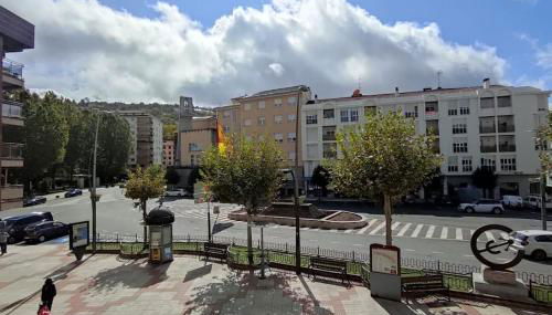 Céntrico y amplio piso en Béjar - Foto 2