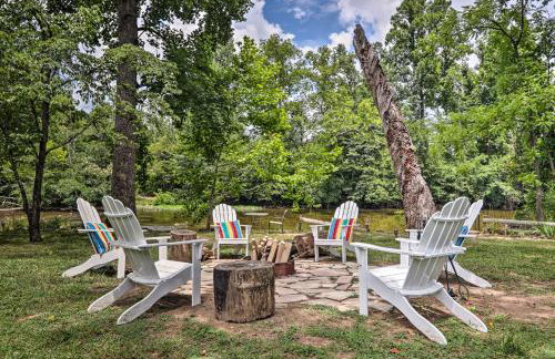 Fire Pit & Deck! Cozy Smoky Mtn Retreat on River - Photo 2