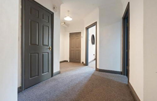 Mariah Flat - 2 Bedroom getaway in Pontypool - Photo 7