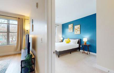 Modern Comforts Free Gym Access - Foto 17