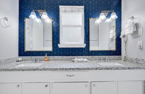 Home for summer with pool, pool table, outdoor kitchen,patio and balcony - Foto 50