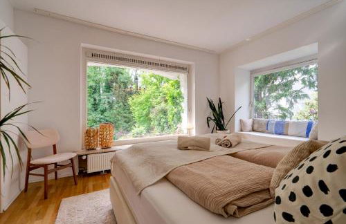 Beheizter Whirlpool und Panoramafenster vom Bett ins Grüne! - Foto 18