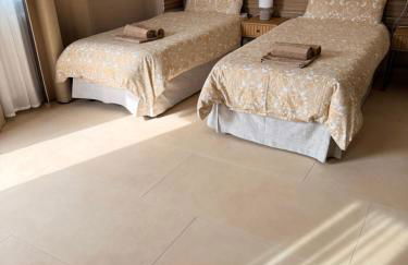 Melannie's Apartment 2 - Photo 13