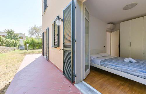 GuestHost - Piana di Solaro Modern Flat & Swimming Pool - Photo 18