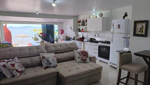 Linda casa à beira-mar - Foto 5