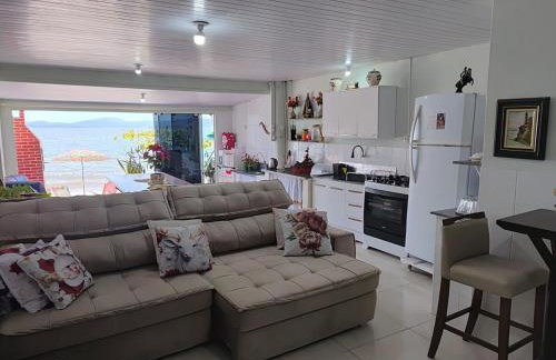 Linda casa à beira-mar - Foto 5