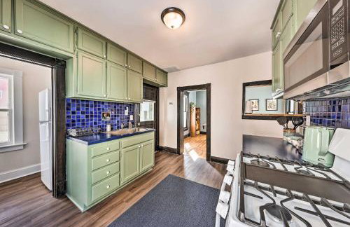 Newly Renovated Home Close to Dtwn Lawrence! - Photo 9