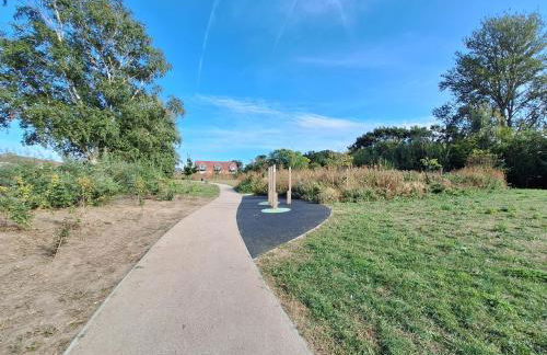 Lodge - Sleeps 2 - Pet friendly - Parking - Patio - Foto 21