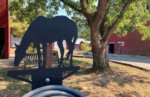 Secluded Farm Stay for a Perfect Oregon Glamping Experience - Foto 35