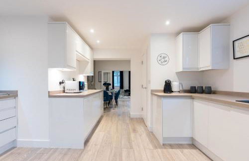 Luxury Living Away From Home - Foto 12