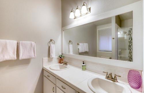 Perfectly Placed Plum Cottage - Foto 29