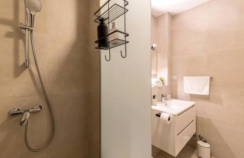 The Island Home - Korkya Luxury Apartments - free garage parking - Foto 22
