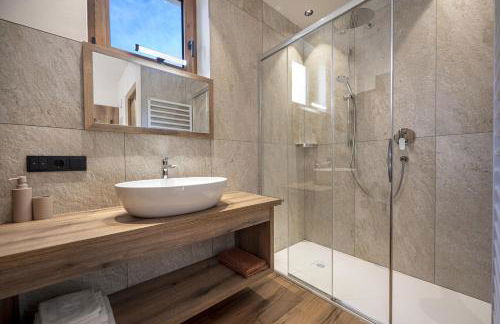 Tieja Panoramic Lodge - Photo 64