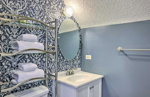 Blue Ridge Retreat with Mountain Views and Deck - Foto 19