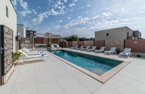 PINNA RESIDENCE - Datul - Foto 15