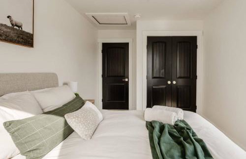 Modern Amish Country Retreat w/ Hot Tub. - Foto 32