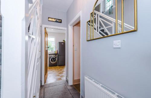 The Mayoress - Durham - Photo 9