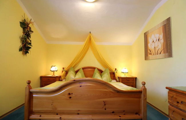 Rossfeld Modern Retreat - Photo 3