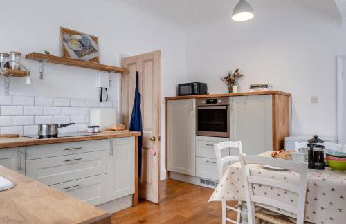 3 Bed in Brighstone oc-r30510 - Photo 4