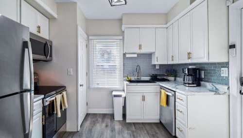 Spacious 4 Bedroom Sleeps 10 with Sauna and Hot Tub - Foto 4