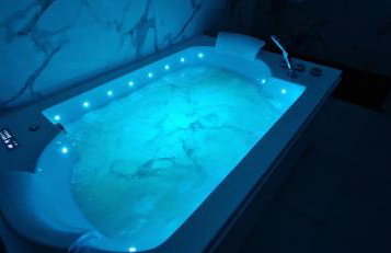 L'ESCAPADE PASSION EXPERIENCE - FAMILY & ANIMAUX Welcome - Balneo SPA Jardin - Elegance & Confort - CLIMATISATION - Elite Premium Properties Services - Foto 18