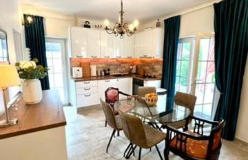 The Three Flowers Pool House - Foto 59