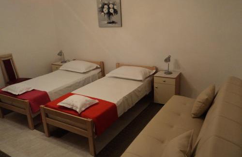 Apartments Lička 25 - Photo 11