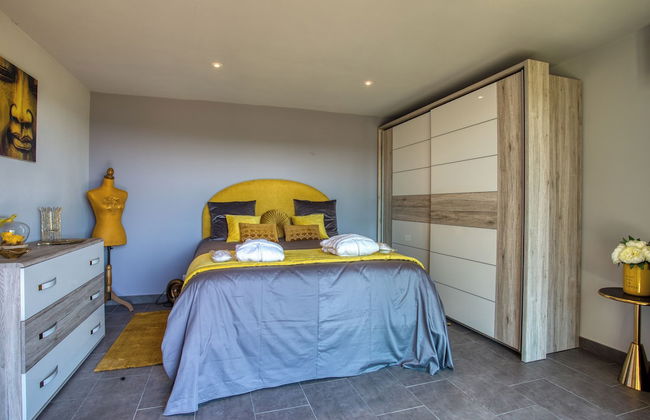 L'Annexe Coté Castagne du Domaine des Hauts de Rouquette - Foto 2