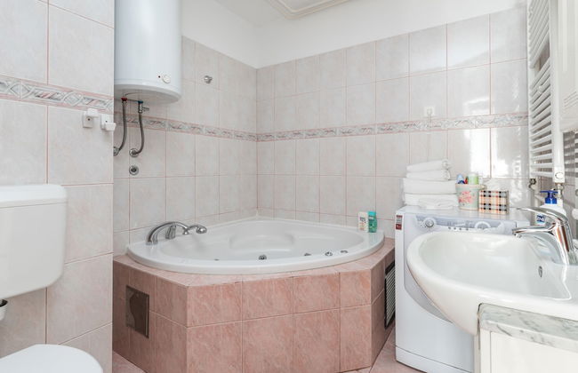 Spacious & Clean Condo near Beach - Foto 13