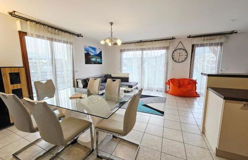 Le Balcon du Laudon Au cœur de St Jorioz spacieux appartement avec terrasse et vue montagne - Photo 4