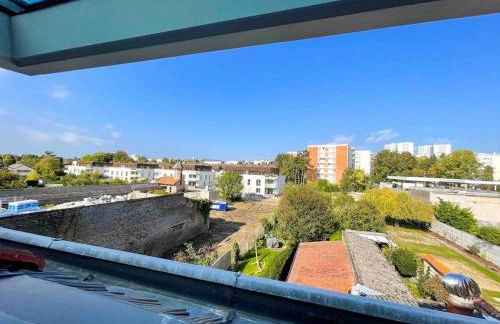 4 Ch - 10 pers - Grande Maison - Parking - Jardin - BBQ - Foto 35