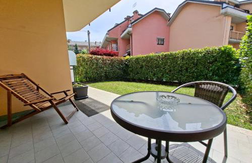 BG House - appartamento con giardino e garage privato - Foto 15