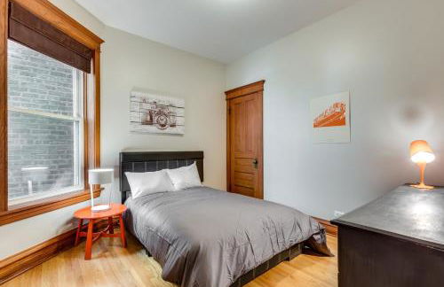 Garage Parking! Walk to Logan Square Station Plus Great Local Restaurants and Bars - Foto 12