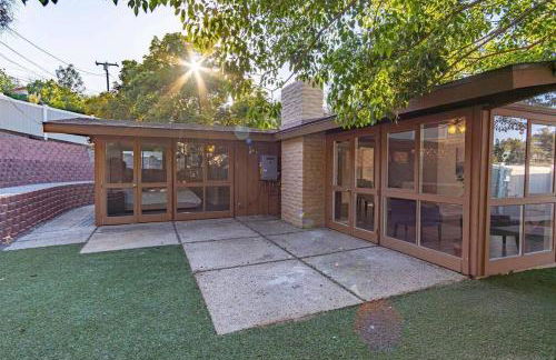 NEW Beautiful San Diego Mid-Century Treehouse - Foto 39