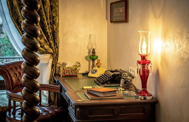 Ussr City Center Luxurious Apartment , Lives the Life of Soviet Generals - Foto 36