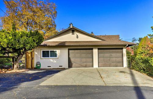Modern Home in Napa Area with Hot Tub and Game Room! - Foto 40