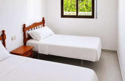 Turyva Tarongers 3 - Modern 2 Bed Holiday Apartment for Families & Couples - Foto 5