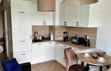 Urokliwy Apartament z dużym tarasem i widokiem na Jezioro Białe - Foto 7