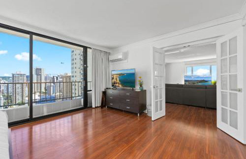 Honu Hale Penthouse 2 BDR Ocean View Waikiki - Photo 9