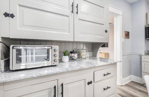 Studio Updated 1 Block to Downtown & Mins to Beach - Foto 16