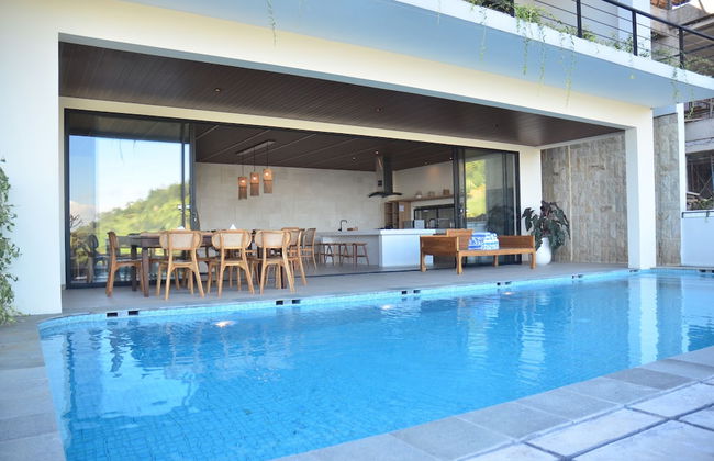 JadenHill CityView 8BR Villa Heated Pool+Movieroom - Foto 59