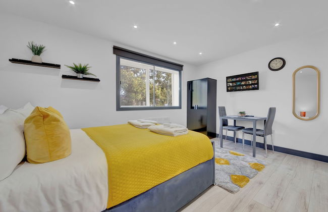 Inviting 1-bed House in Feltham - Foto 2