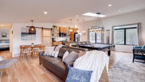 Clam Lake Vacation Rental with Deck and Shared Dock! - Foto 5