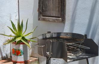 City Central Studio +Private Garden +Amazing View - Photo 29