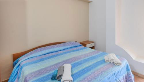 Stunning Apartment In Palmi With Wifi - Photo 5