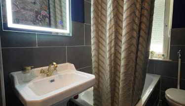 Historic vintage Suite with Jacuzzi & Sauna - Foto 4