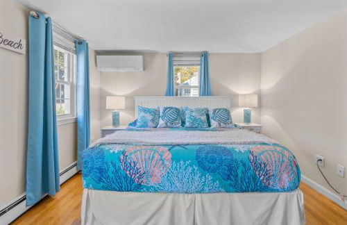 Charming House by the Beach with Patio Grill and FirePit - Foto 27