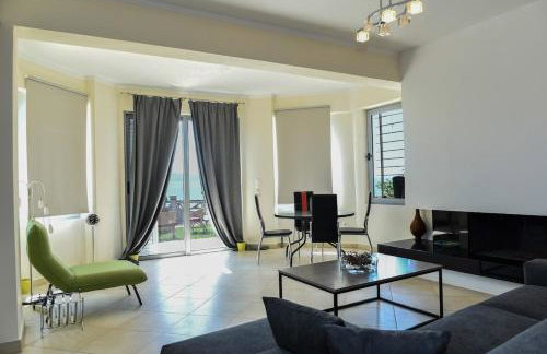 Coastal Horizon - Photo 12