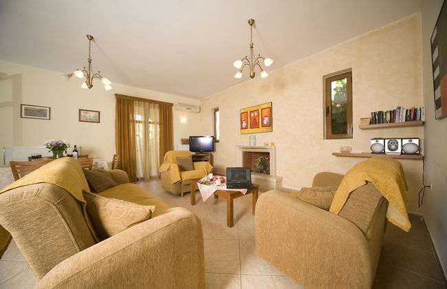 Aloni Villas - Photo 22