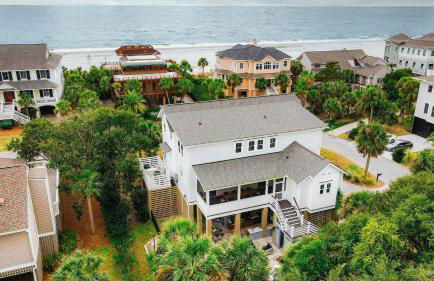 1blck to Beach, Pool, Firepit, Outdoor Kitchen, Game Room Pelican by Avantstay - Foto 62